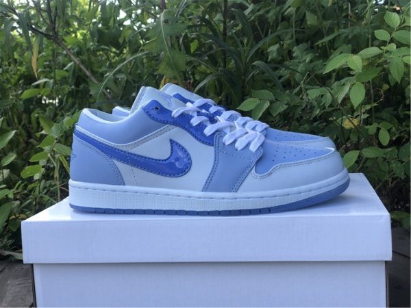 Air Jordan 1 Low Mighty Swooshers