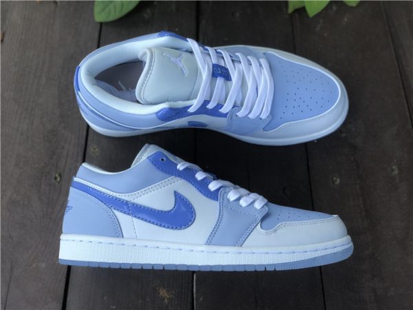 Air Jordan 1 Low Mighty Swooshers lateral side