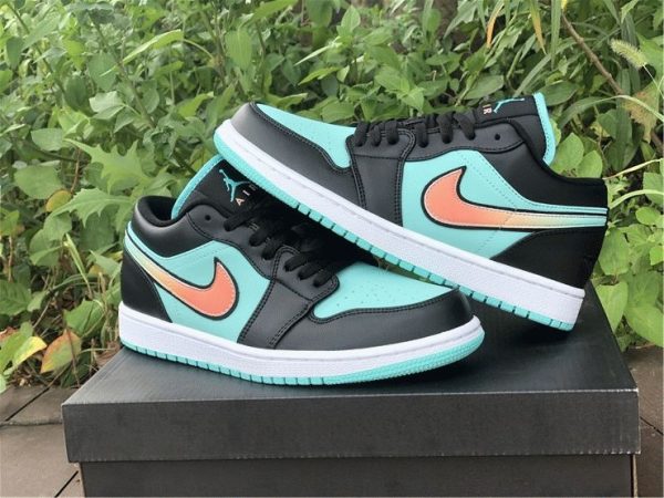 Air Jordan 1 Low SE Tropical Twist back