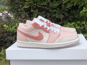 Air Jordan 1 Pink Arctic Punch Sail