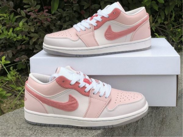 Air Jordan 1 Pink Arctic Punch Sail swoosh