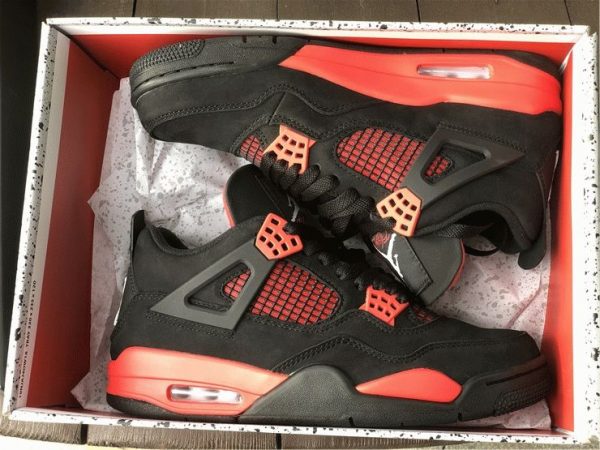 Air Jordan 4 Red Thunder 2021 in box