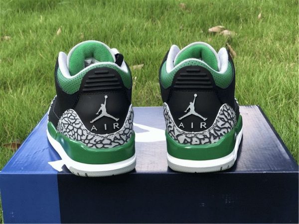 Air Jordan III Pine Green back heel