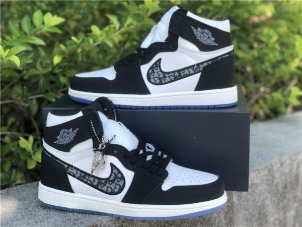 Dior x Air Jordan 1s Black White lateral side