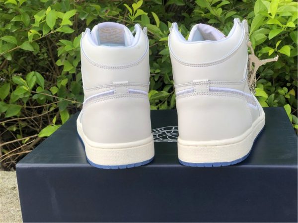 Dior x Air Jordan 1s White Grey heel