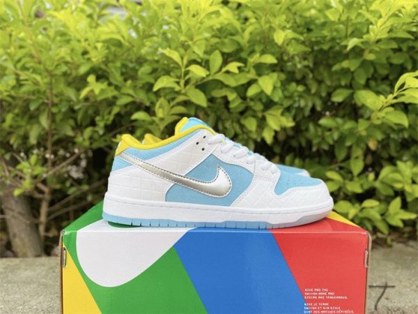 FTC x Nike SB Dunk Low Lagoon Pulse light blue