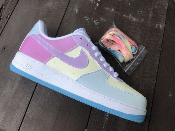 Nike Air Force 1 07 LX UV Reactive shoelaces