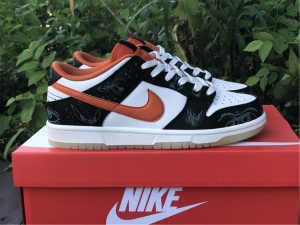 Nike Dunk Low Halloween Sail Starfish 2021