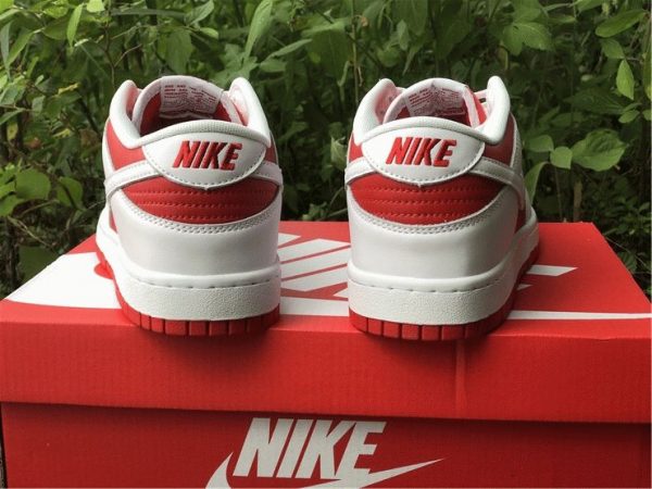 Nike Dunk Low White University Red heel