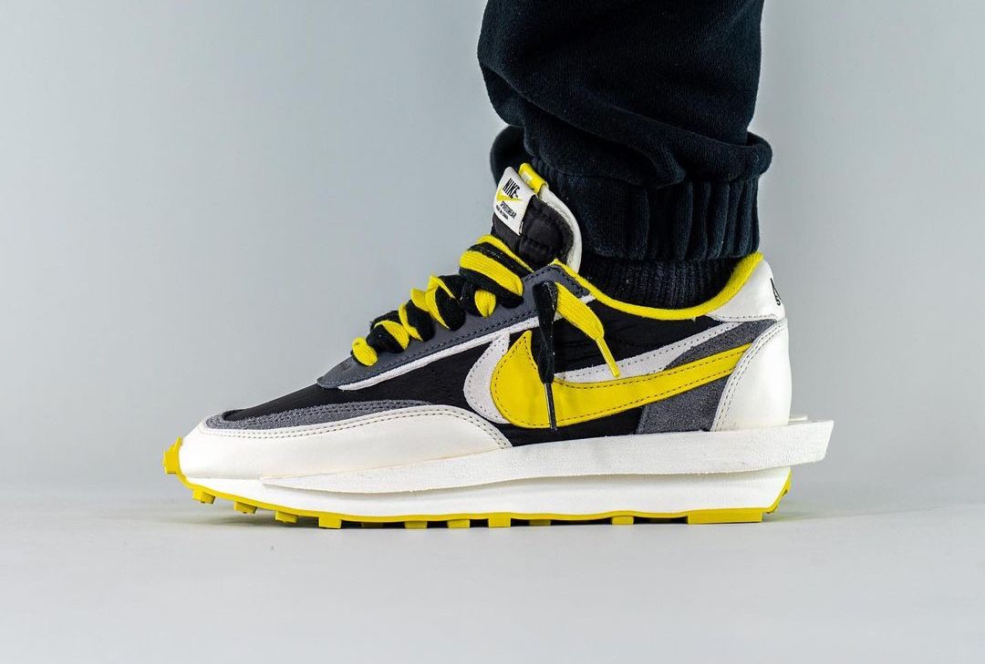 Nike LDWaffle Undercover Sacai Bright Citron on feet (1)