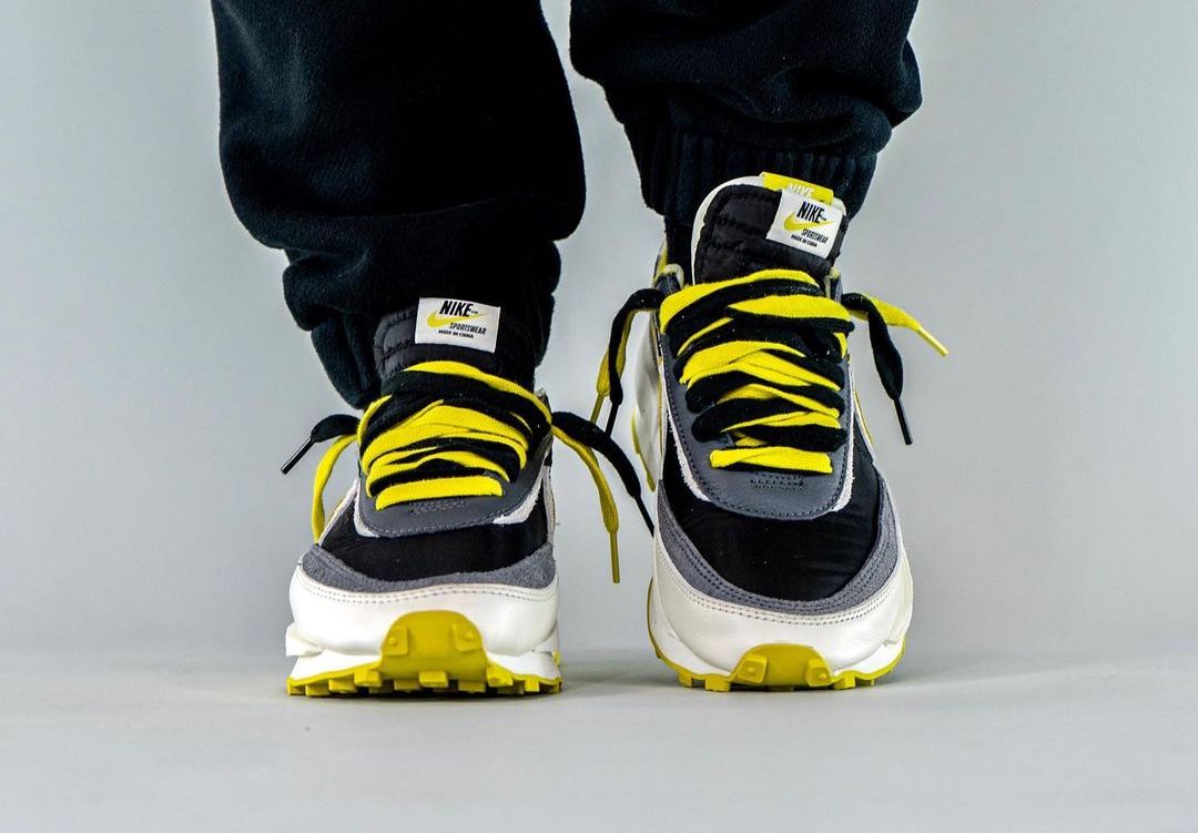Nike LDWaffle Undercover Sacai Bright Citron on feet (2)