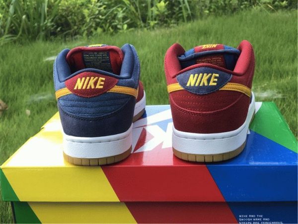 Nike SB Dunk Low Catalonia Maroon Navy Gold back heel