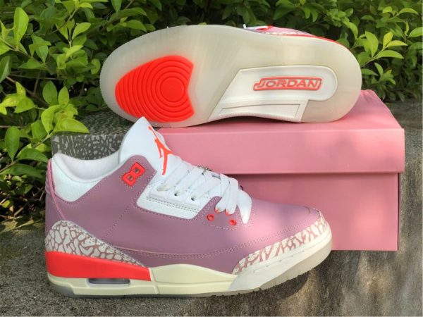 Wmns Air Jordan 3 Rust Pink underfoot