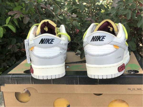 wo zu kaufen Off-White x Nike Dunk Low The 03 of 50 Turnschuhe heel