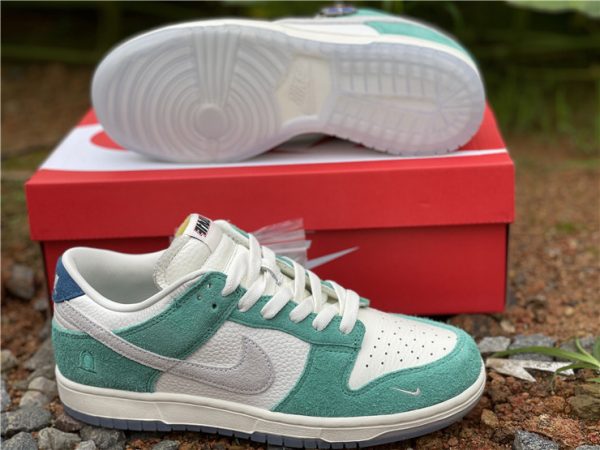 Kasina x Dunk Low Road Sign Neptune Green shoes