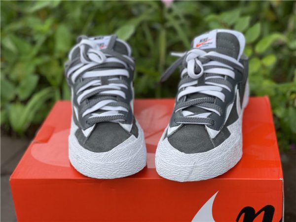 Nike Blazer Low sacai Iron Grey 2021 sneaker