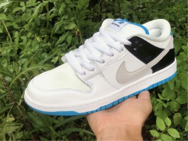 Nike SB Dunk Low Laser Blue 2021 on hand