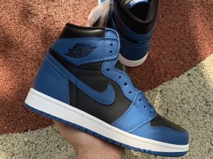 Air Jordan 1 High OG Dark Marina Blue on hand