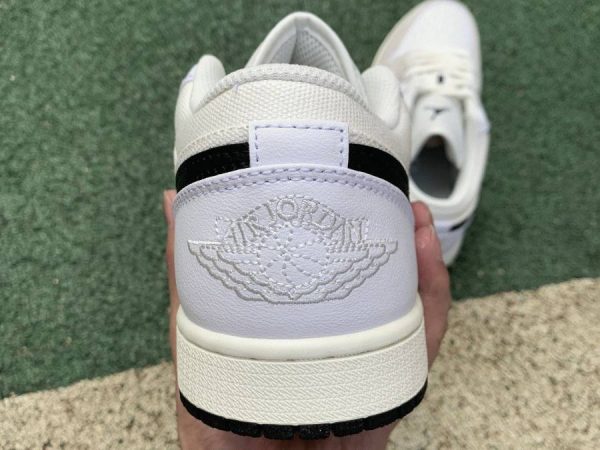 Air Jordan 1 Low Astrograbber heel