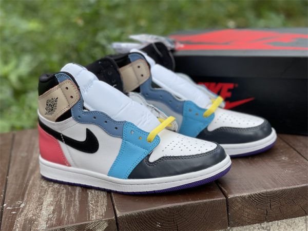 Air Jordan 1 Mid Multi Color Matching pink