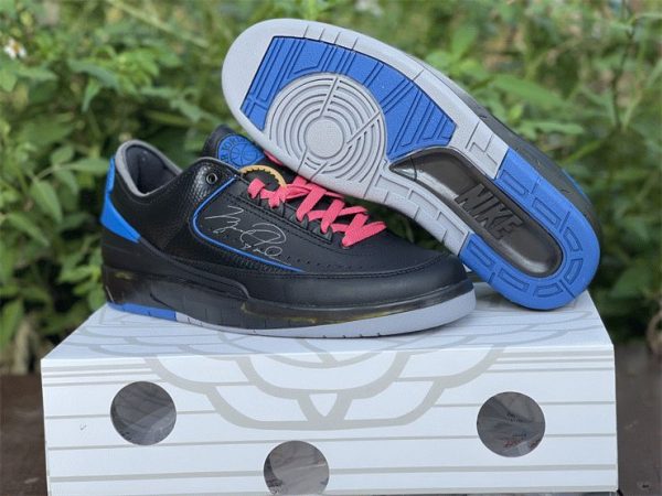 Black Royal Off-White x Air Jordan 2 Low underfoot