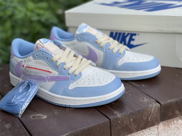 Nike Air Jordan 1 Low Travis Scott University Blue sneaker