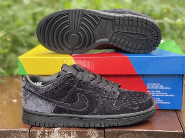 2021 Dunk Low x Dover Street Market Triple Black