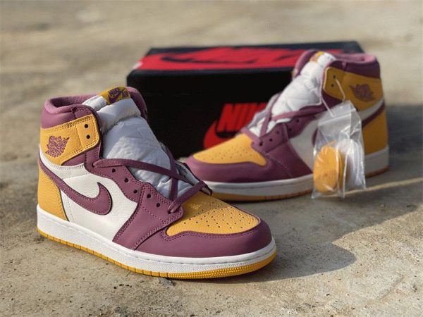 2021 Jordan 1 High OG Brotherhood