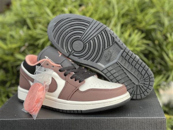 Air Jordan 1 Low Mocha Brown for sale