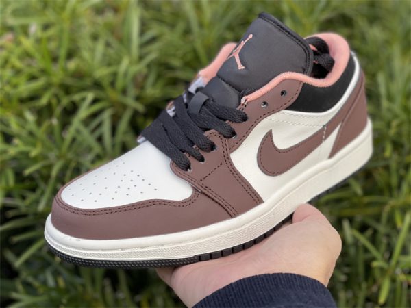 Air Jordan 1 Low Mocha Brown on hand