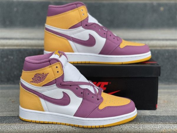 Brotherhood Jordan 1 High University Gold Purple panling