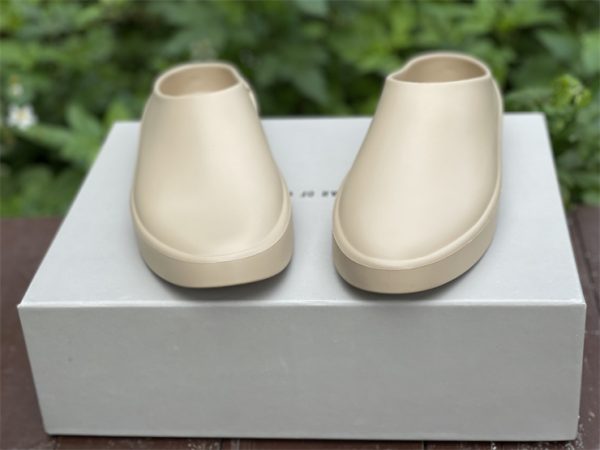 Fear Of God California Backless Slip On Almond front look