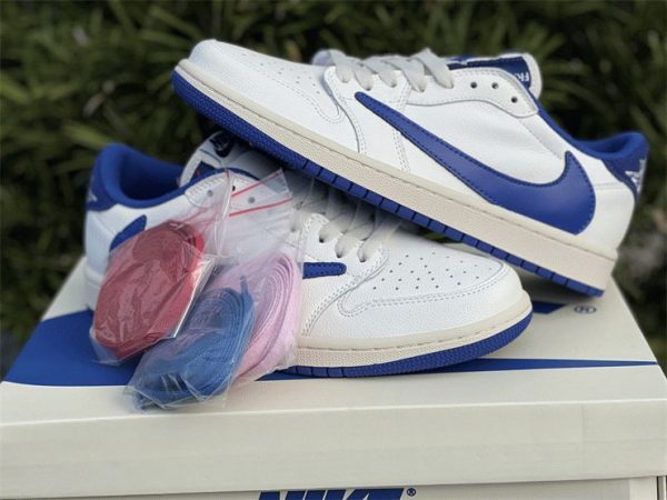 Jordan 1 Low x Travis Scott x Fragment White Royal Blue laces