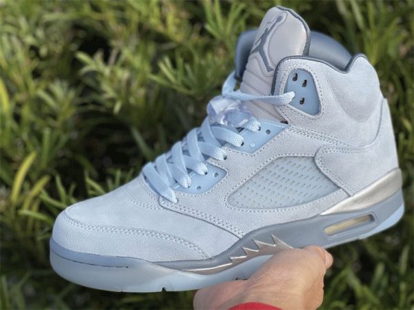 Mens Shoes Bluebird Air Jordan 5 DD9336-400 on hand