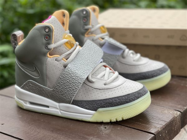 Kanye West Air Yeezy Zen Grey Charcoal