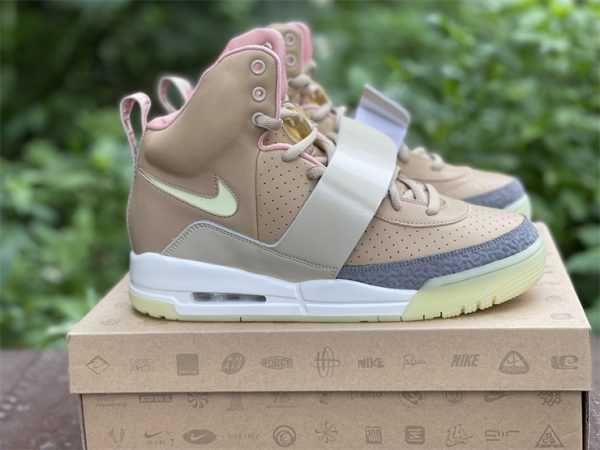 Nike Air Yeezy Net Tan