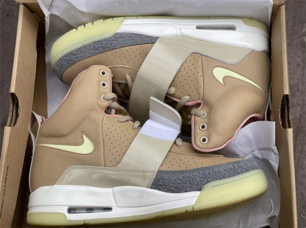 Nike Air Yeezy Net Tan in box