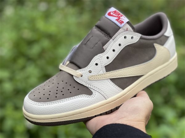 Travis Scott Jordan 1 Low Brown Reverse