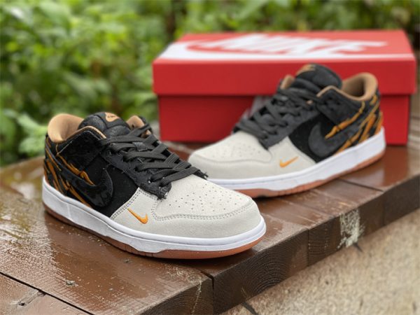 Dunk Low Nike CNY Year of the Tiger 2022 shoes