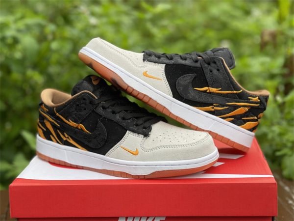 Mens Dunk Low Nike CNY Year of the Tiger 2022