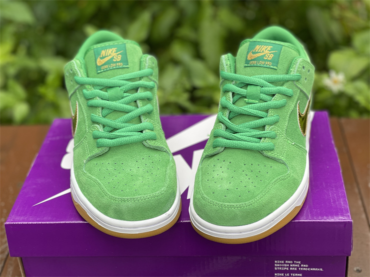 SB Dunk Nike Low St. Patrick’s Day (2022) Lucky Green