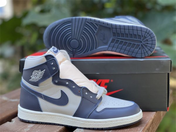 Air Jordan 1 High ’85 Georgetown College Navy blue