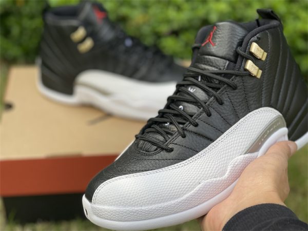 Air Jordan 12 Playoff Black gold