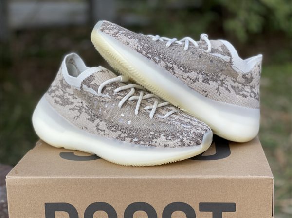 adidas Yeezy Boost 380 Pyrite sneaker