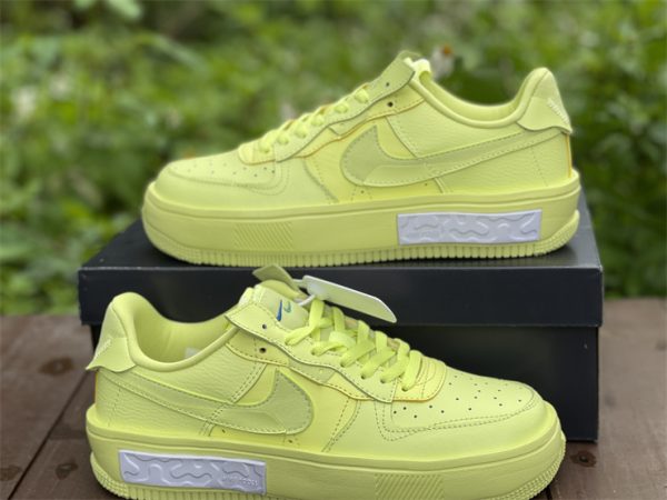 new Air Force 1 Fontanka Yellow Strike Volt DA7024-700