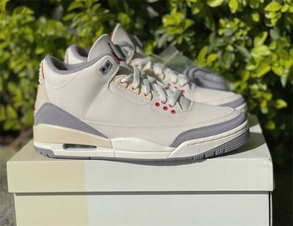 Air Jordan 3 Retro Muslin 2022 sneaker