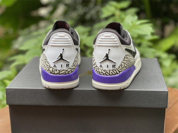 Jordan Legacy 312 Low Lakers Lifestyle back heel