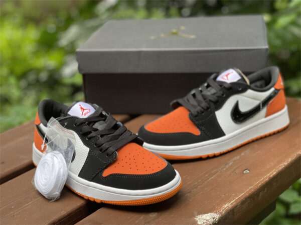 Air Jordan 1 Low Golf Shattered Backboard shoes