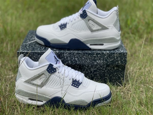 Air Jordan 4 Retro Midnight Navy DH6927-140