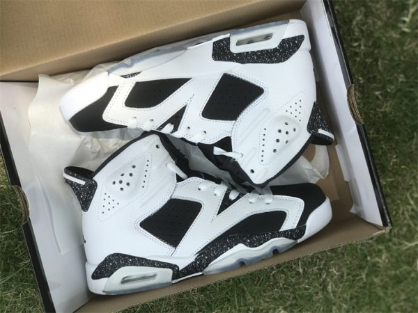 Air Jordan 6 Retro Oreo White Black in box